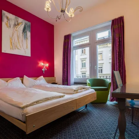 Hotel Ambassador Отели в г. Золотурн