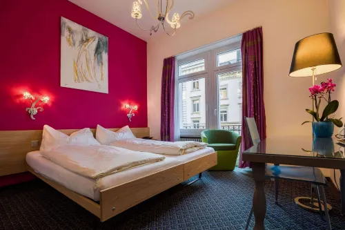 Hotel Ambassador