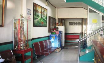 Magayon Hotel - Housity