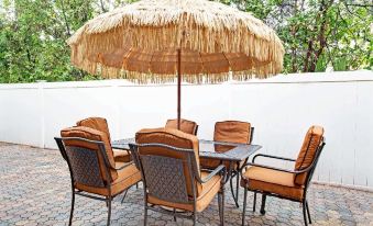 Super 8 by Wyndham Kissimmee/Maingate/Orlando Area