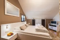 Apartments Donat Hotel dekat Zadar City Gate