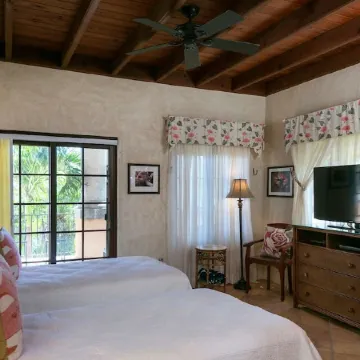 Villa Coco De Mer at Peter Bay Estate - Your Own Private Beach