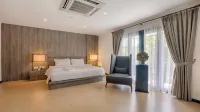 Lot 33 Boutique Hotel