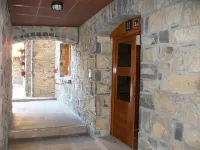 Apartamentos Sallent de Gallego Hotels near Búbal