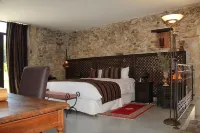 Le Trésor des Templiers Hotel a Espeluche