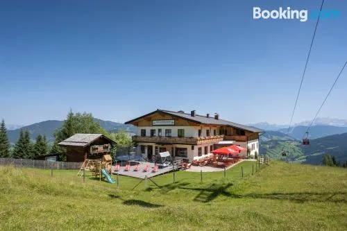 伯格霍夫霍蘭斯頓酒店