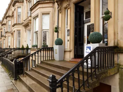 The Belhaven Hotel Hotels near Cairns Church