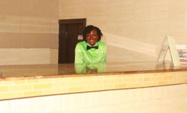 Carlcon Hotel