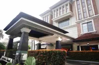 Arion Suites Hotel Các khách sạn ở Cicendo