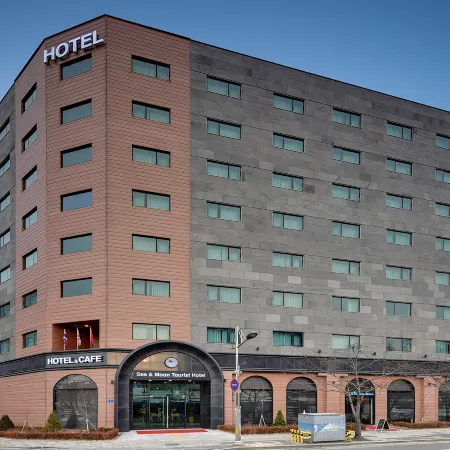 Sea Moon Tourist Hotel Отели рядом с достопримечательностью «Волмидо»