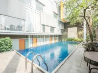 Hotel Nyland Pasteur Bandung - Pools