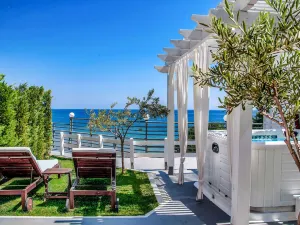Panorama Suites & Spa - Adults Only