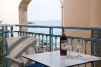 Captain's House Hotel Suites & Apartments - Ocean View
