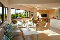 Plett Beachfront Accommodation - 3-Star