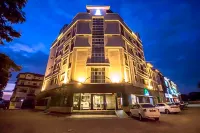 Chariton Hotel Butterworth Các khách sạn gần Lembaga Tabung Haji