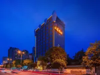 Shangshanju Yangxin Chanjing Hotel 楽山のホテル