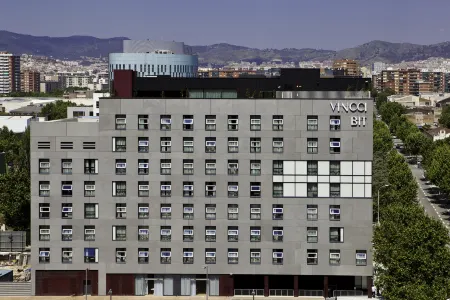 Vincci Bit Отели рядом с достопримечательностью «Парк Форум»