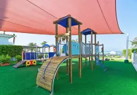 Leonardo Cypria Bay - Parkplatz