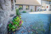 Fferm-Llong - Ship Farm 2 Bed- Rhossili Hotels near Rhossili Bay