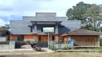 Penginapan Marcell Hotel dekat Masjid Attaqwa LTMNU Dsn. Wonorejo Desa. Kandang Tepus Senduro Lumajang