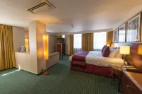 Crowne Plaza LIVERPOOL JOHN LENNON AIRPORT by IHG Hotels near Garston Park