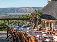 Woodbury Lodge – Amakhala Game Reserve