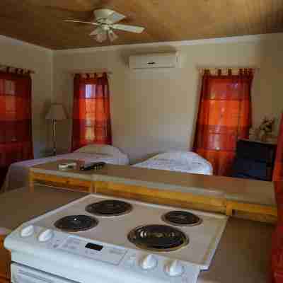 Island Seaside Suites Rooms