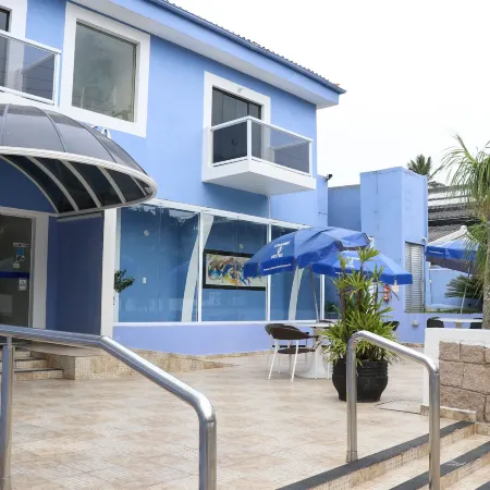 Charme Hotel Guarujá Frente Mar Отели рядом с достопримечательностью «Пляж Энсеада»
