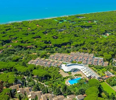Residence Solemaremma Hotels in 
