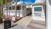 Le Temps des Cerises Hotel Beach Hotels near Busco