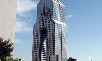 Dusit Thani Dubai