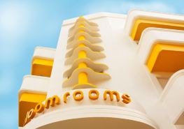 Bloomrooms @ New Delhi Railway Station
