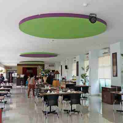 Le Man Hotel Lampung Dining/Meeting Rooms