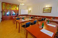 Hotel U Leva Hotels in Levoča