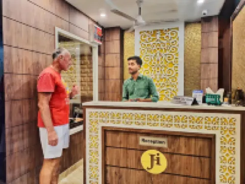 Hotel Janki Inn Varanasi