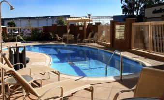 Hampton Inn & Suites Seal Beach