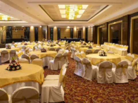 Golden Tulip Chandigarh, Panchkula Hotels in Panchkula