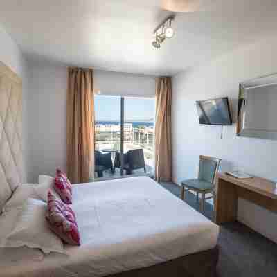 Hôtel Revellata Rooms