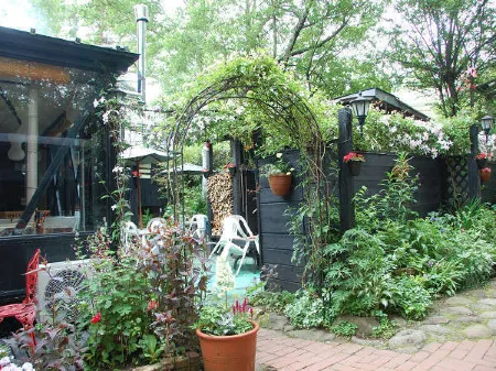 Pension Don Qui Jote Отели рядом с достопримечательностью «Idojiri Archaeological Museum»