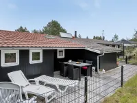 "Emeline" - 1.7km from the Sea - parking
