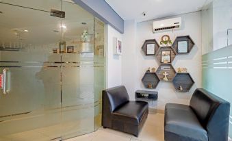 City Biz Residence