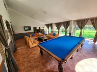 The Venue Country Hotel, Lanseria - bar