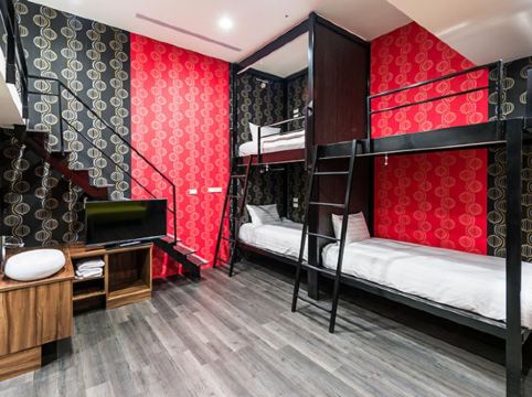 謙滙-普樂室行旅