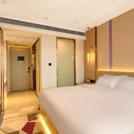Lavande Hotel (Xintian County Government)