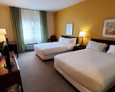 Wingate by Wyndham Uniontown Hotels in Fayette County