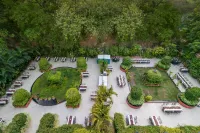 Hotel Manju Palace Hotels in Nanded