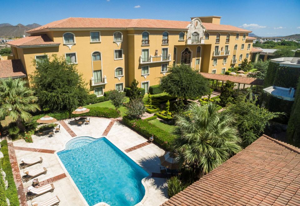 hotel overview picture