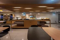 Holiday Inn Express 里斯本機場 - 早餐