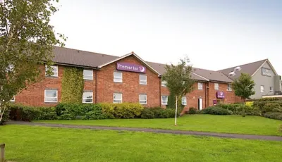 Premier Inn Uttoxeter Hotels in Cheadle