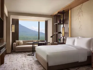 Higashiyama Niseko Village, a Ritz-Carlton Reserve